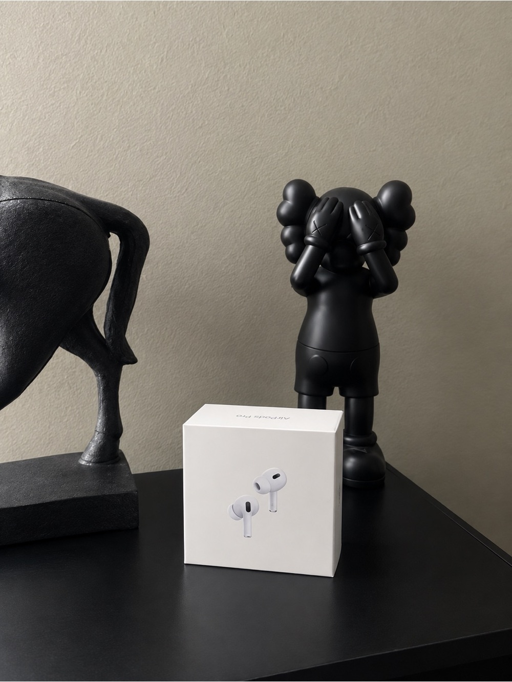 Apple AirPods Pro Box (White) - Minimal Tech Packaging